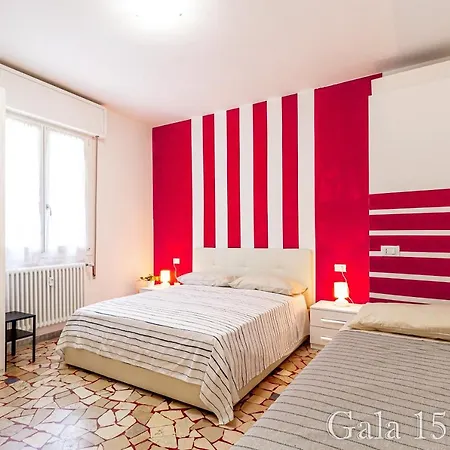 Gala158due