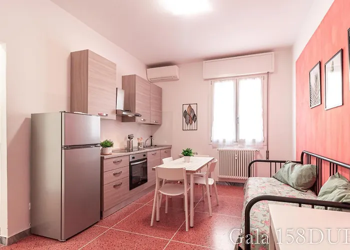 Gala158due Fair District