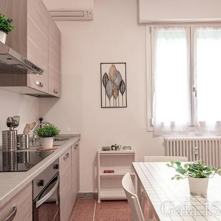 Gala158due Fair District ボローニャ